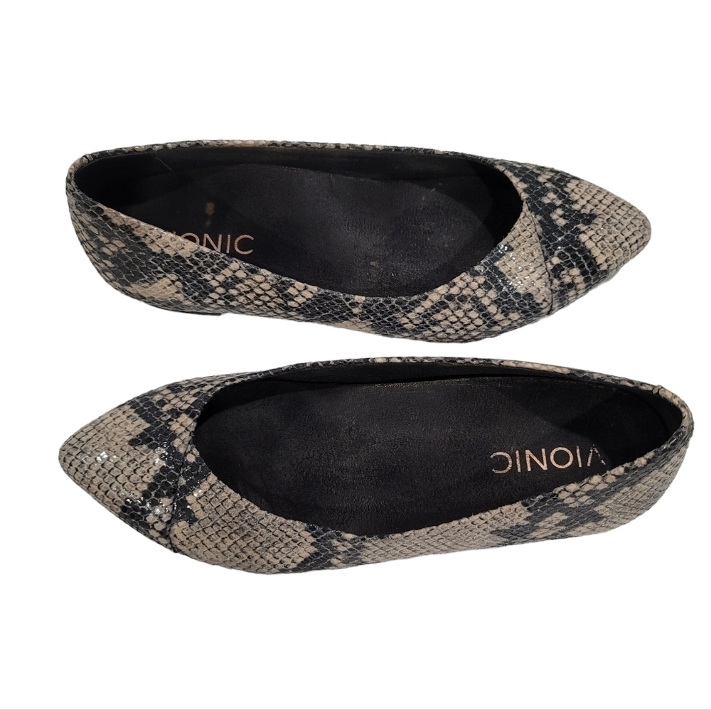 VIONIC Caballo Faux Snakeskin Flat shoes Size 5